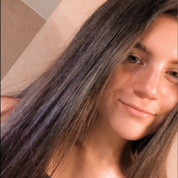 Meet your Posher, Veronica - Picture 1 of 1